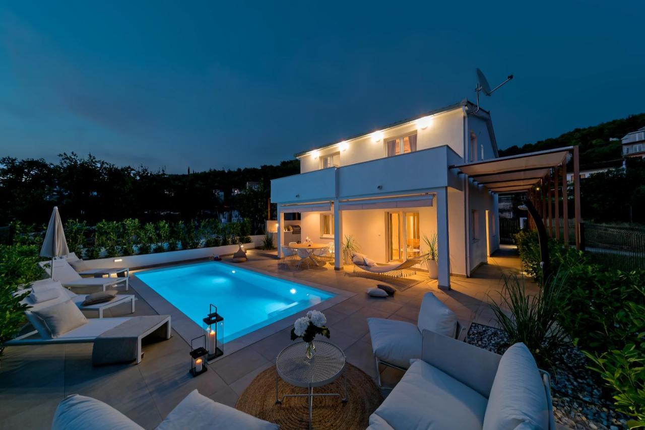 Marula Holiday Home - With Heated Pool Marina Exterior photo