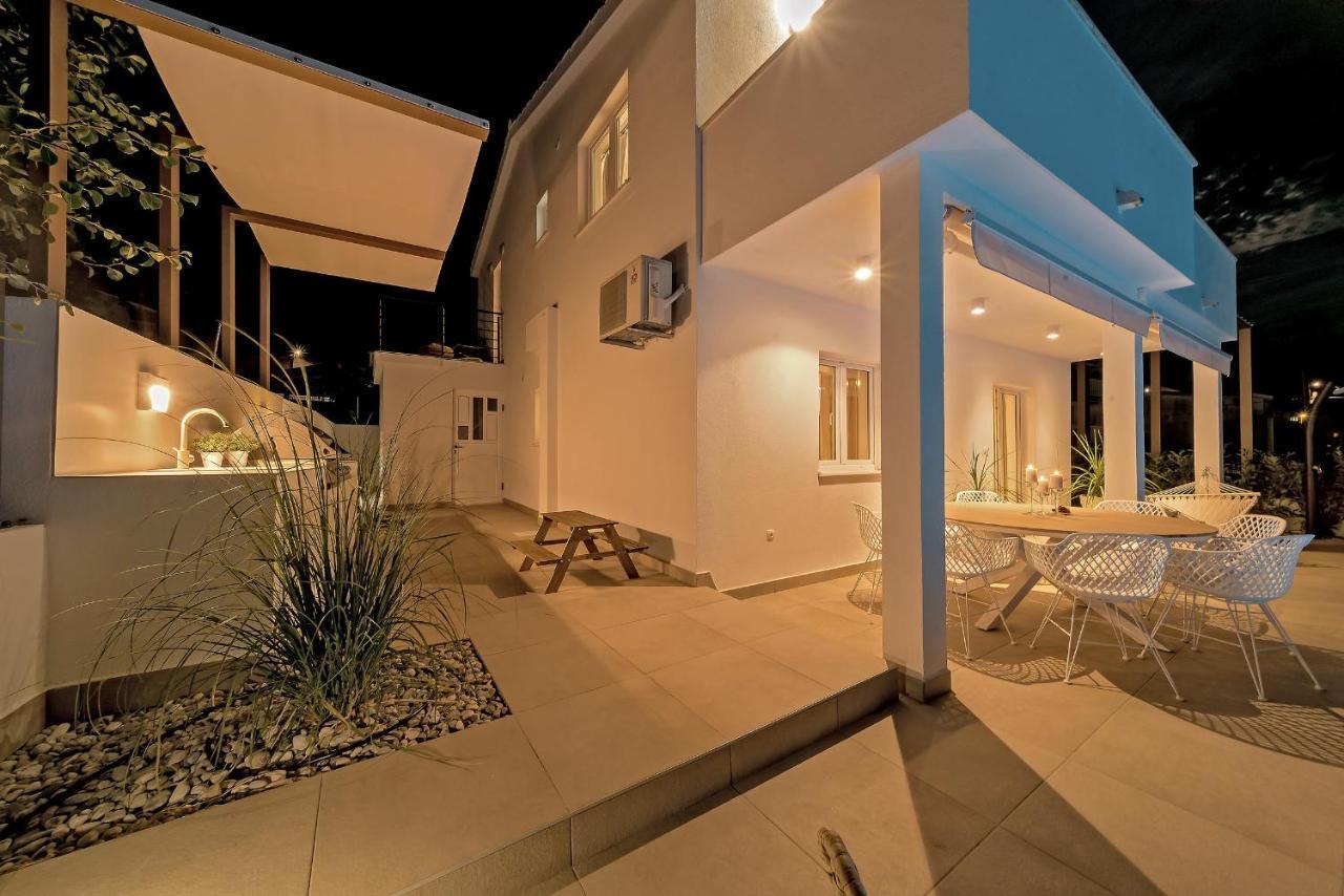 Marula Holiday Home - With Heated Pool Marina Exterior photo
